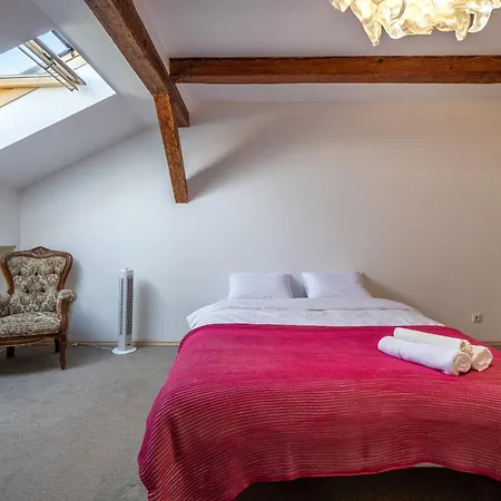 شقة Old Loft, 2br, 7 Guests ريغا