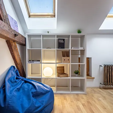 شقة Old Loft, 2br, 7 Guests *