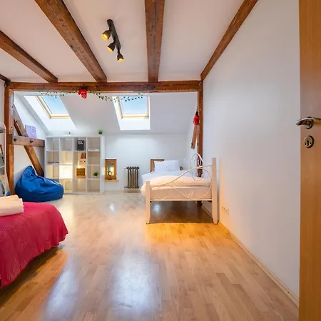 شقة Old Loft, 2br, 7 Guests *