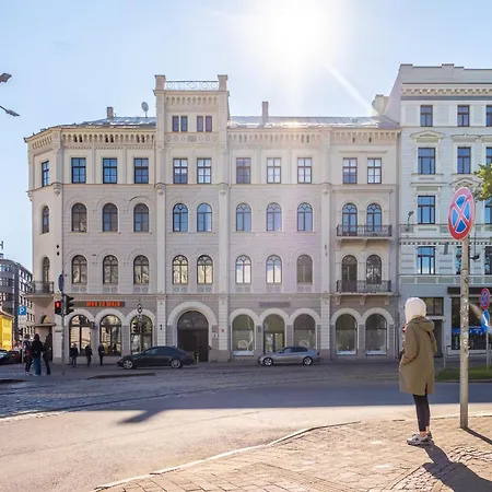 Old Loft, 2br, 7 Guests * Ρίγα